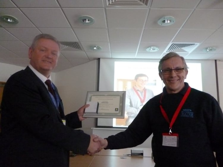 rsz_wychwood_water_senior_engineer_receives_sanofi_safety_award.jpg